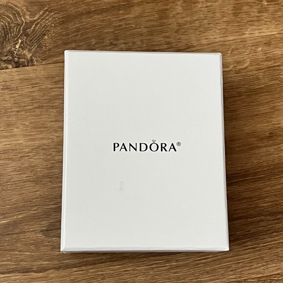 Pandora 2017 Limited Edition Porcelain Reindeer Ornament - Picture 4 of 14